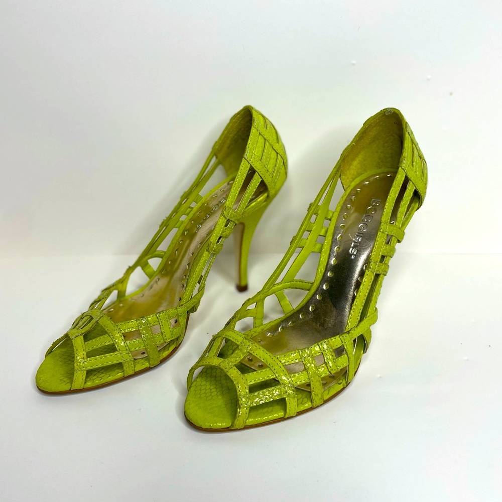 BCBG Pastel Lime Green Women’s Heels - Picture 1 of 4